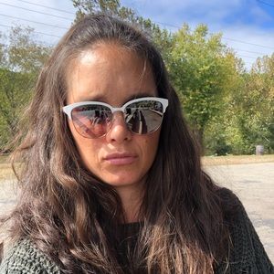 Meet your Posher, Julianne